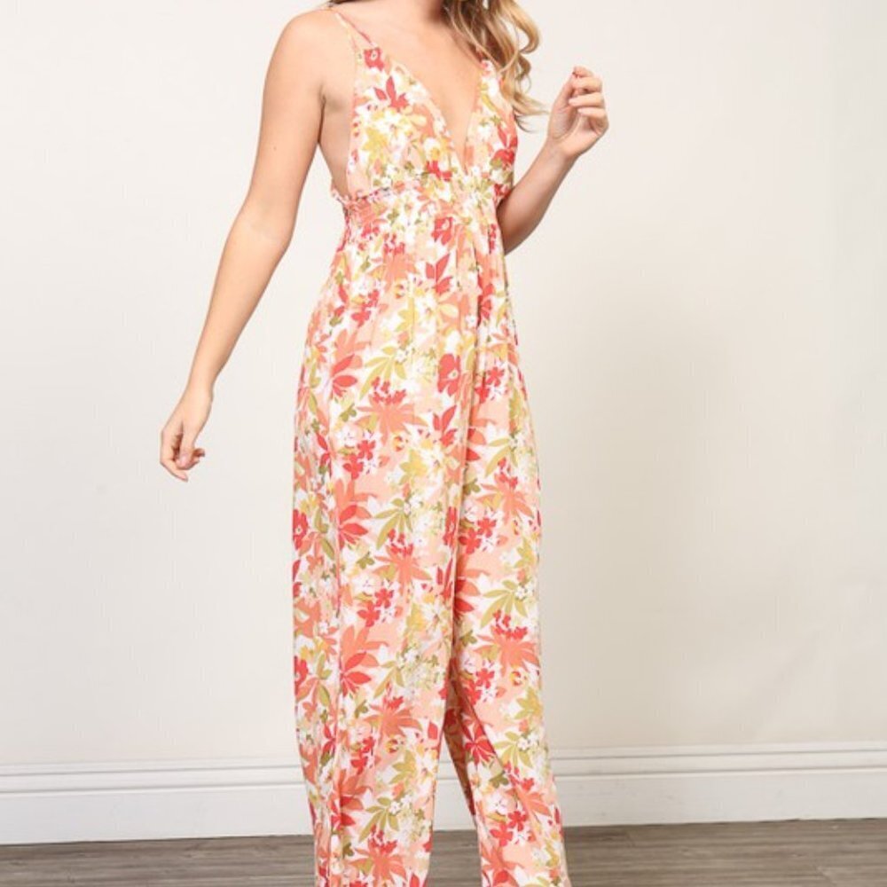 NWT ELLE HALTER TOP SPRING JUMPSUIT